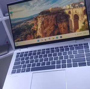 New Laptop HP EliteBook x360 1040 G7 16GB Intel Core i7 SSD 512GB