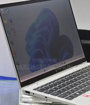 New Laptop HP EliteBook x360 1040 G7 16GB Intel Core i7 SSD 512GB
