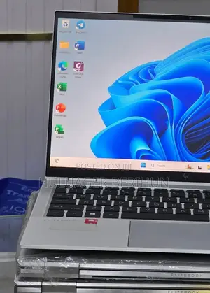 New Laptop HP EliteBook x360 1040 G7 16GB Intel Core i7 SSD 512GB