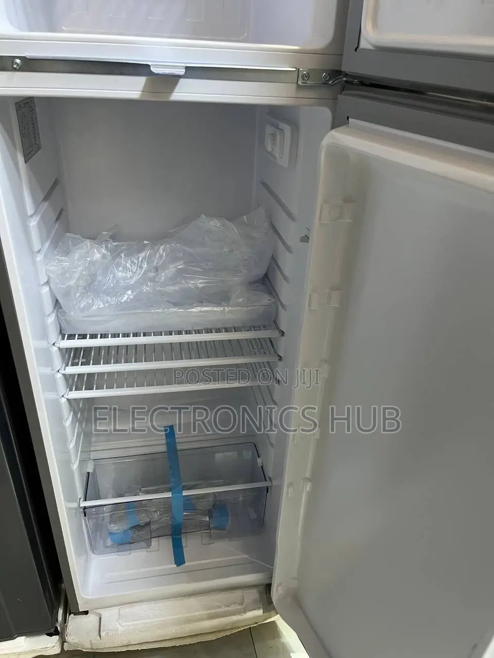 Homa 340 Refrigerator
