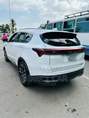 Jetour X70 Plus 2022 White