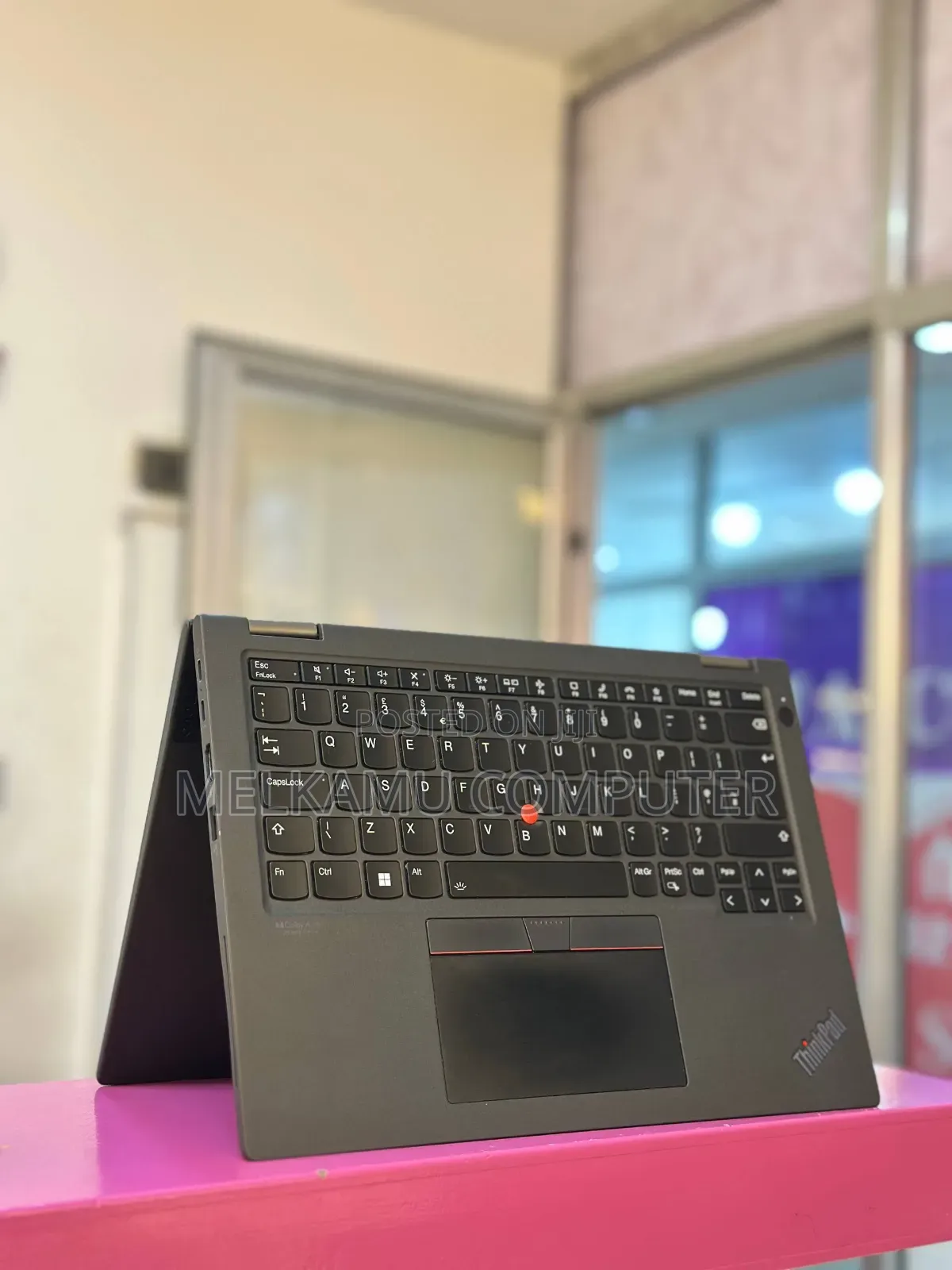 New Laptop Lenovo ThinkPad x13 Yoga 16GB Intel Core i7 SSD 512GB