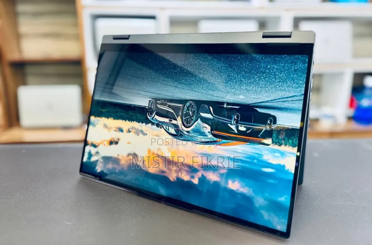 New Laptop Lenovo Yoga 7i 16GB AMD Ryzen 7 SSD 512GB