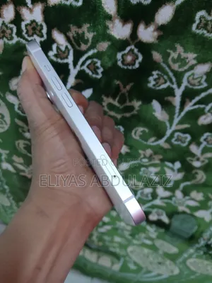Apple iPhone 13 128 GB Pink