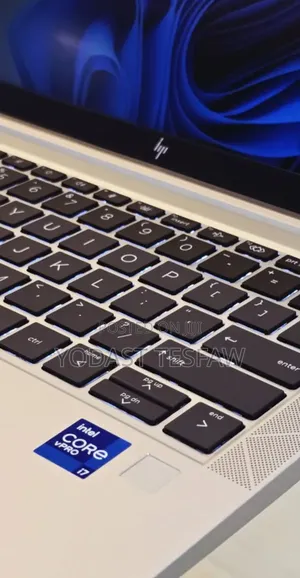 New Laptop HP EliteBook 830 G8 16GB Intel Core i7 SSD 1T