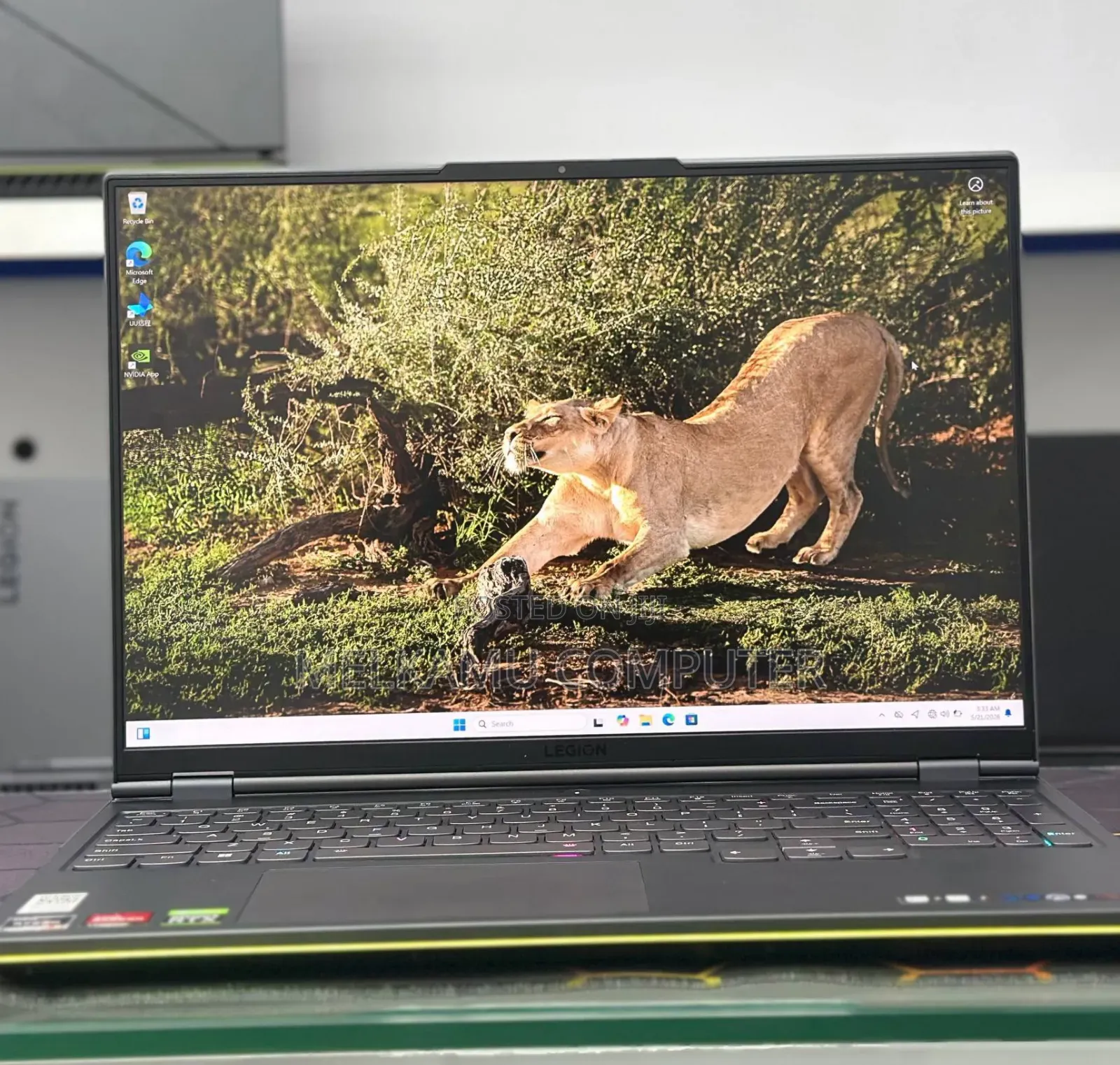 New Lenovo Legion Y7000P IRX9 Gaming Laptop 16GB AMD Ryzen 9 SSD 1T