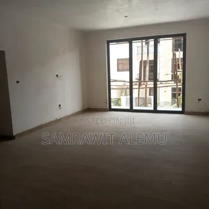 3bdrm Apartment in Metro Realstat, Bole for sale