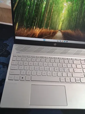 New Laptop HP Pavilion 15 16GB Intel Core i5 SSD 256GB