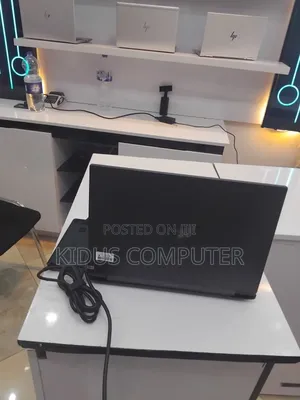 New Laptop HP Victus 15 16GB Intel Core i7 SSD 512GB