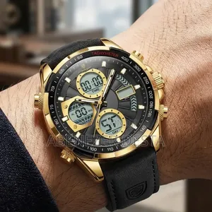 Poedagar E108 Men's Chronograph Watch With a Gold-Tone Black Leather