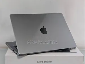 New Laptop Apple MacBook Pro 2022 M2 16GB Apple M2 SSD 512GB