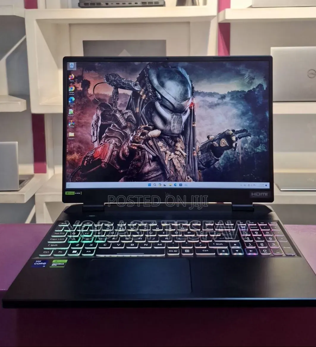 New Laptop Acer Predator Helios 300 16GB Intel Core i9 SSD 1T