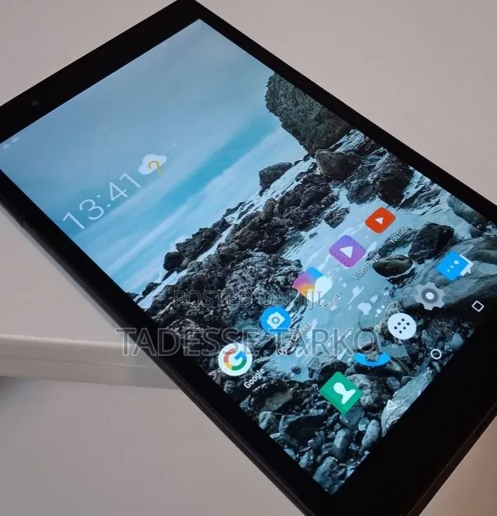 New Lenovo Tab 4 8 16 GB Black
