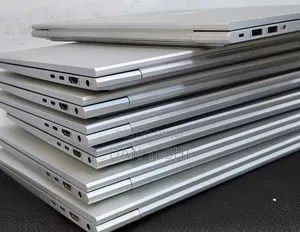 New Laptop HP EliteBook 830 G8 16GB Intel Core i5 SSD 512GB
