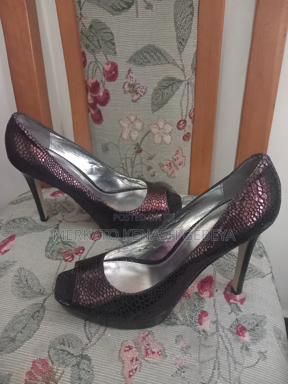 Luxury on a Budget: ኦሪጅናል Calvin Klein ተረከዝ ጫማ(Heels)!