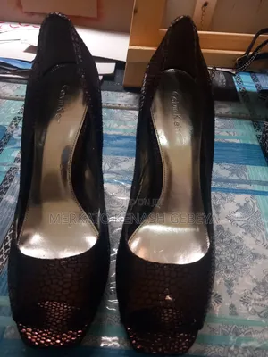 Luxury on a Budget: ኦሪጅናል Calvin Klein ተረከዝ ጫማ(Heels)!