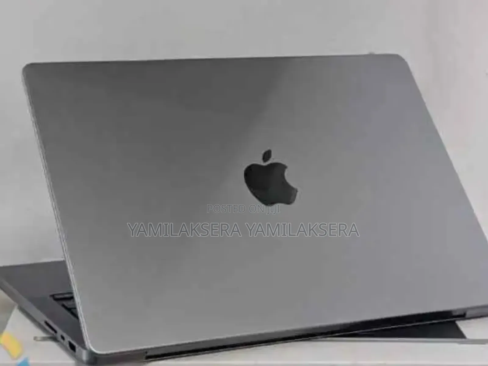 New Laptop Apple MacBook Pro 2023 M2 16GB Apple M2 SSD 512GB