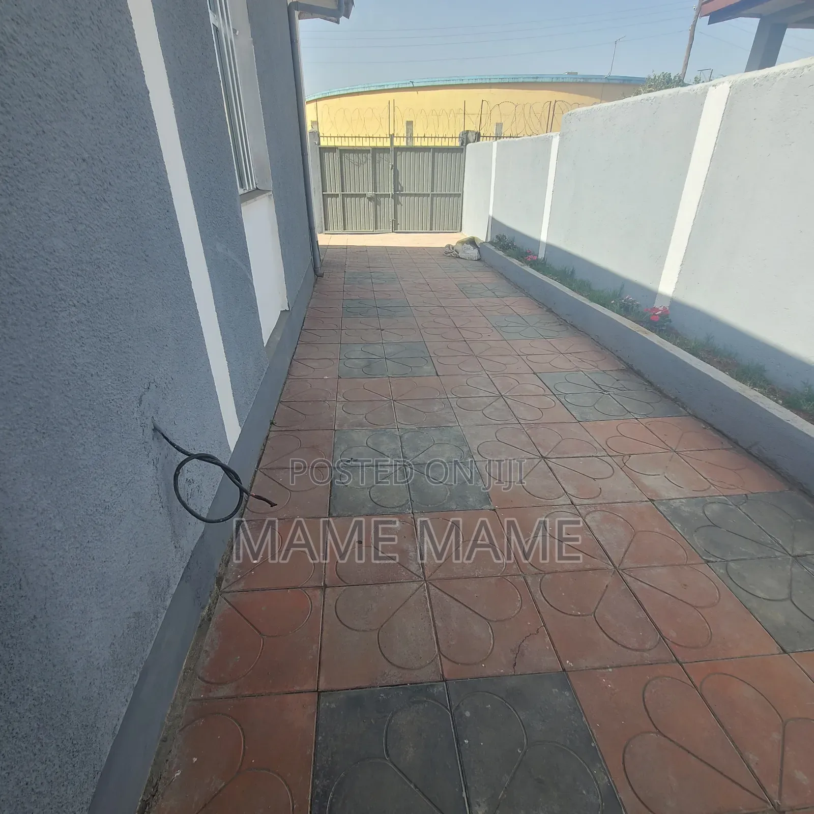 4bdrm House in Addis Abeba, Bole for rent