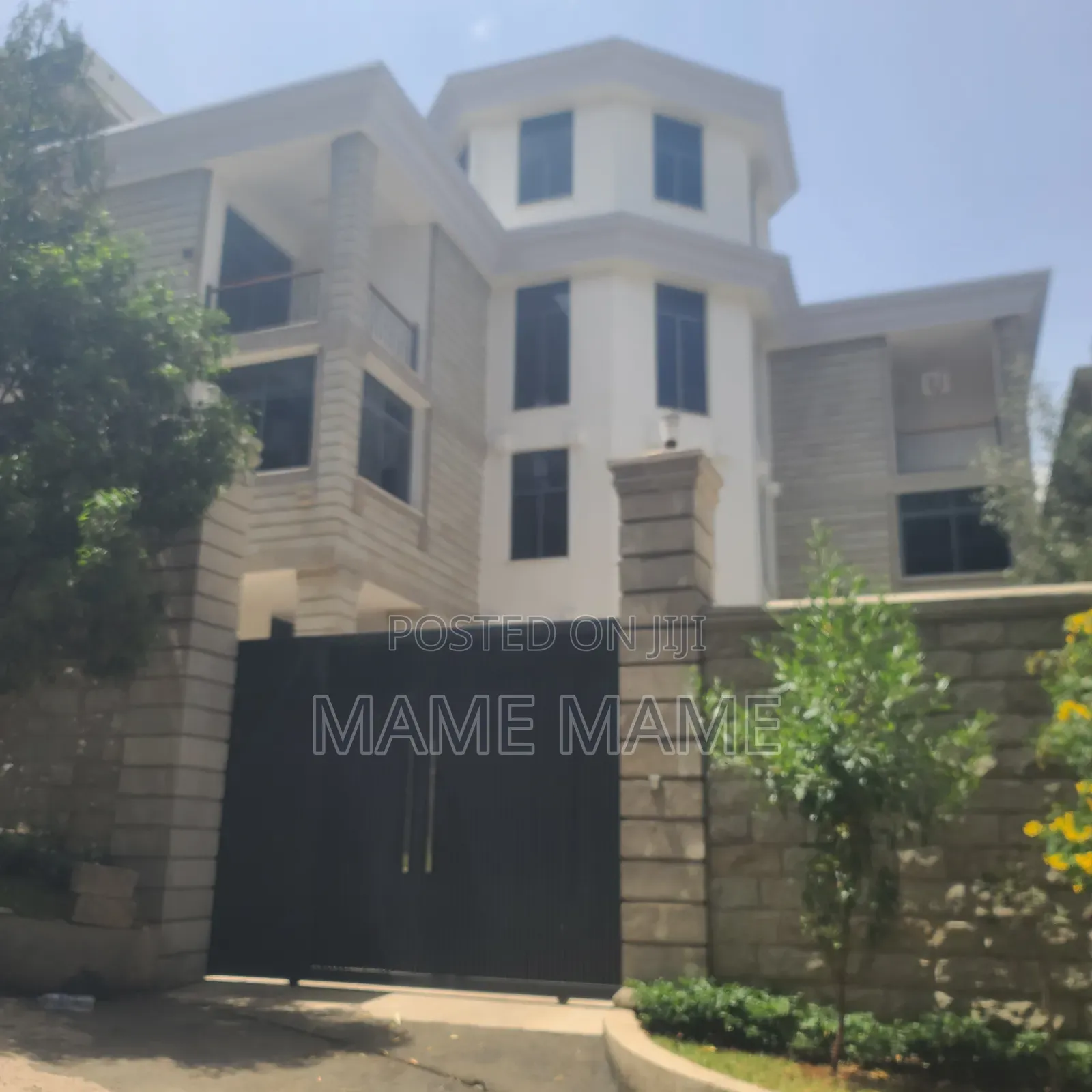 9bdrm House in Addis Abeba, Bole for sale