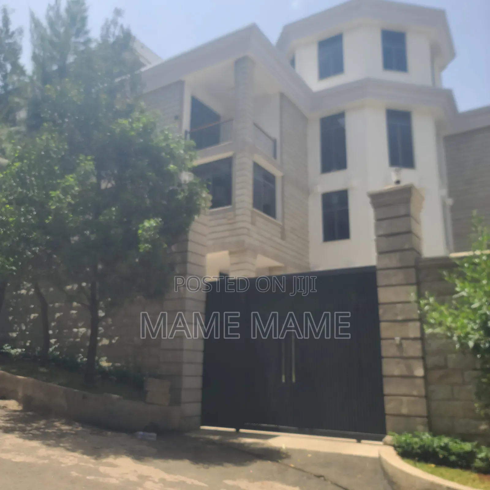 9bdrm House in Addis Abeba, Bole for sale