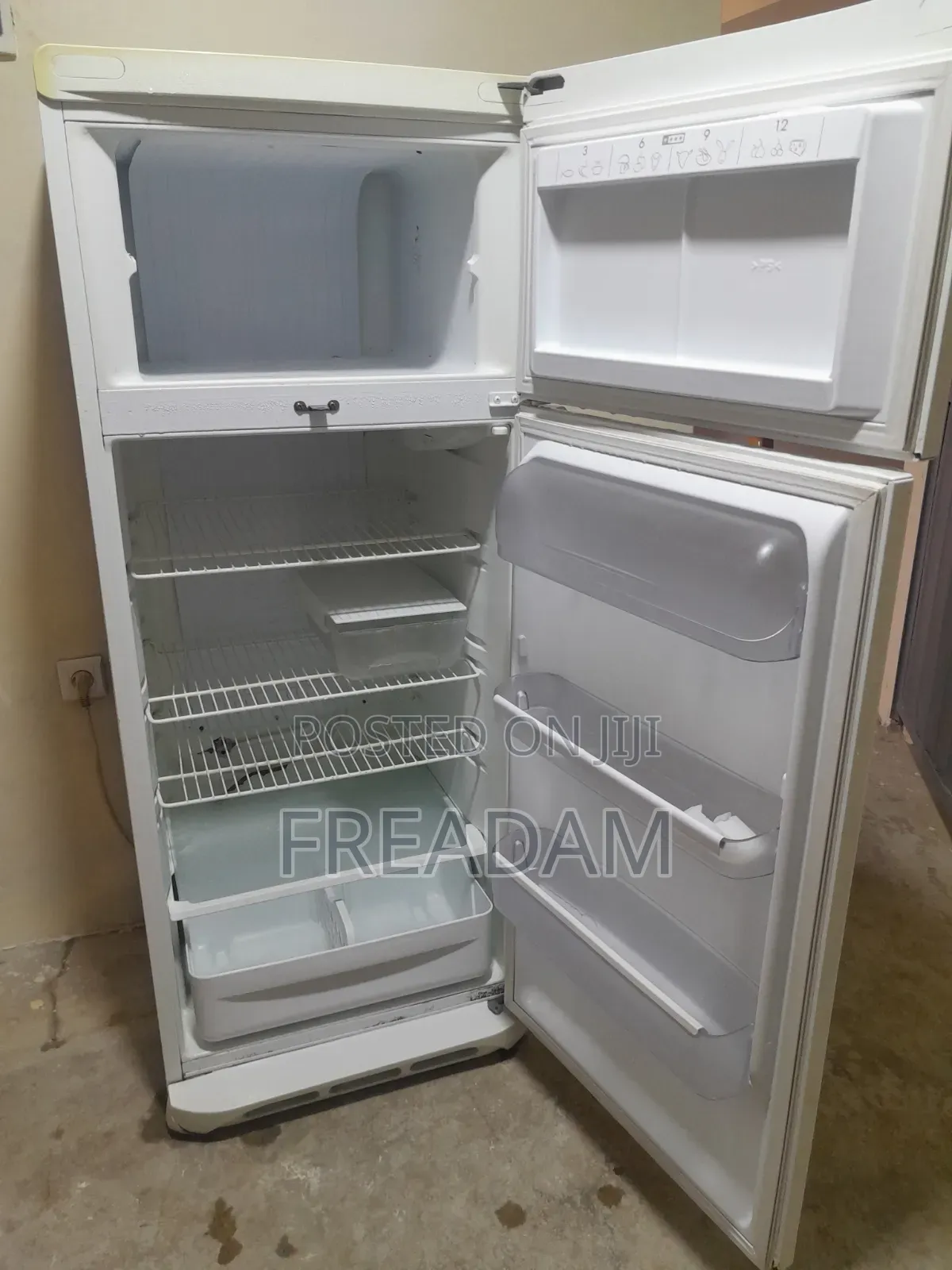 Ariston Frige, Refrigerator