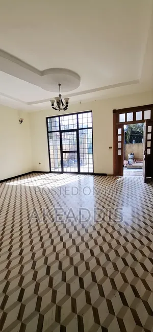 Furnished 5bdrm Villa in Bole Ayat for sale