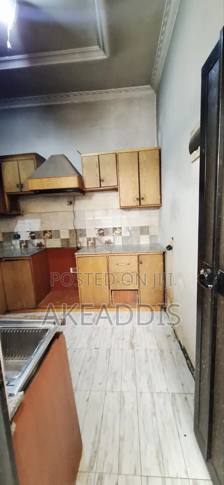 Furnished 5bdrm Villa in Bole Ayat for sale