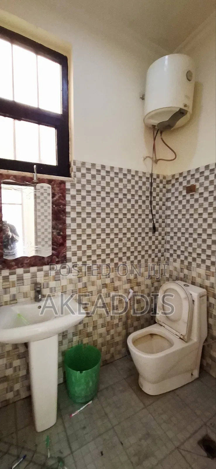 Furnished 5bdrm Villa in Bole Ayat for sale