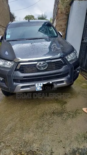 Toyota Hilux Revo Double Cab Deisel 2.4 RWD 2021 Gray