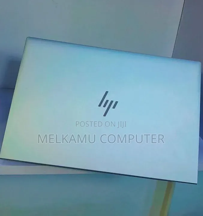New Laptop HP EliteBook 840 G8 16GB Intel Core i5 SSD 512GB
