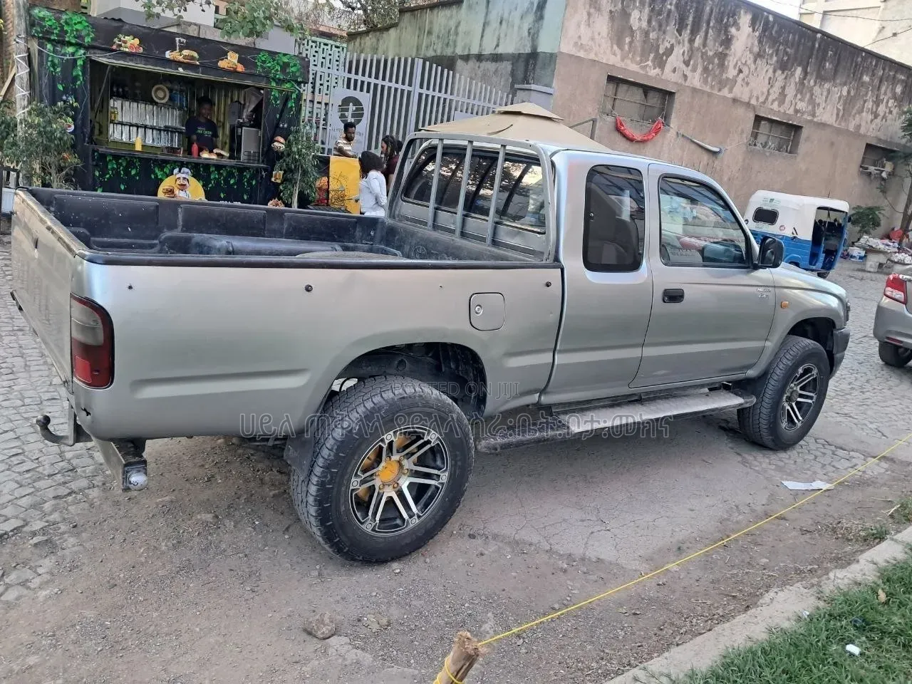 Toyota Hilux 2004 Silver