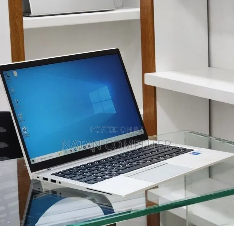 New Laptop HP EliteBook 840 G8 8GB Intel Core i5 SSD 512GB