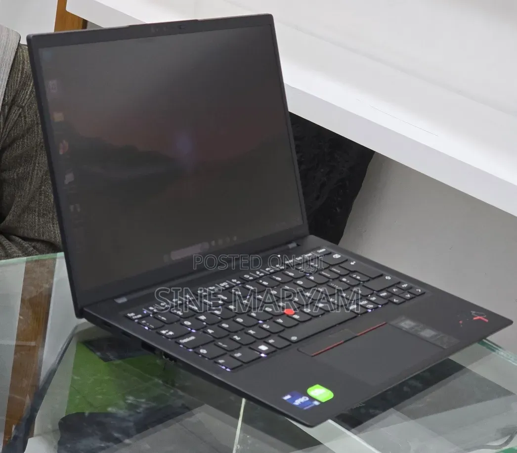 New Laptop Lenovo ThinkPad X1 Carbon 16GB Intel Core i7 SSD 512GB