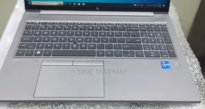 New Laptop HP ZBook Fury 17 G7 16GB Intel Core i7 SSD 512GB