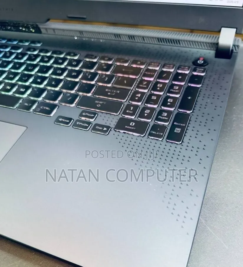New Laptop Asus ROG Strix G17 16GB AMD Ryzen 9 SSD 1T