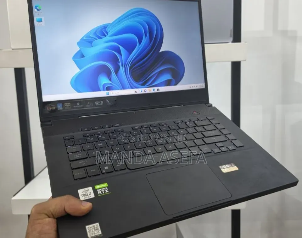New Laptop Asus ROG Zephyrus G15 16GB Intel Core i7 SSD 1T