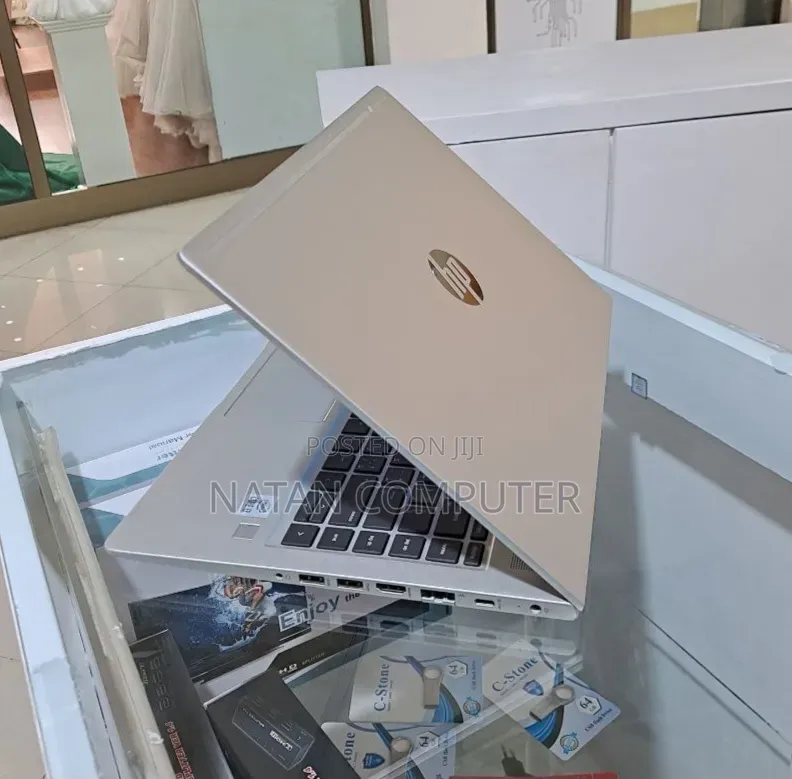 New Laptop HP ProBook 440 G7 8GB Intel Core i7 SSD 512GB