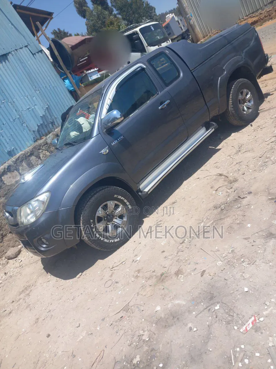 Toyota Hilux 2011 Blue