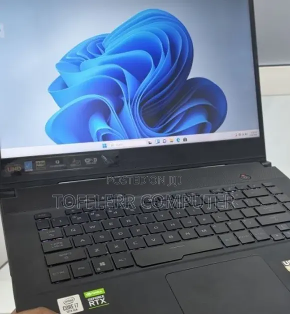 New Laptop Asus ROG Strix G15 16GB Intel Core i7 SSD 1T
