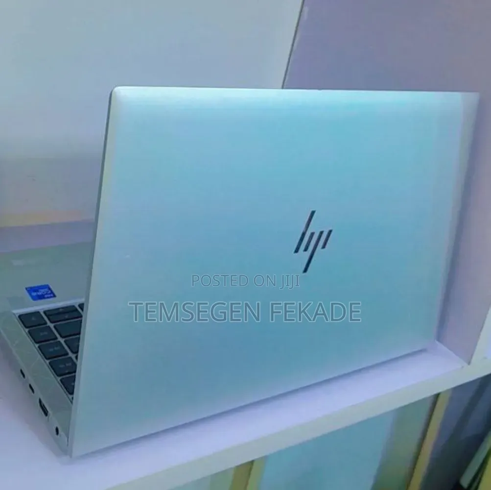 New Laptop HP EliteBook 840 G8 16GB Intel Core i5 SSD 512GB
