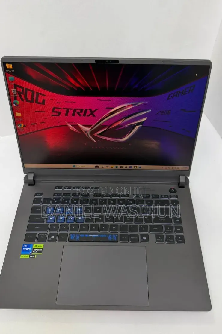 New Laptop Asus ROG Strix G16 G614 16GB Intel Core i7 SSD 1T
