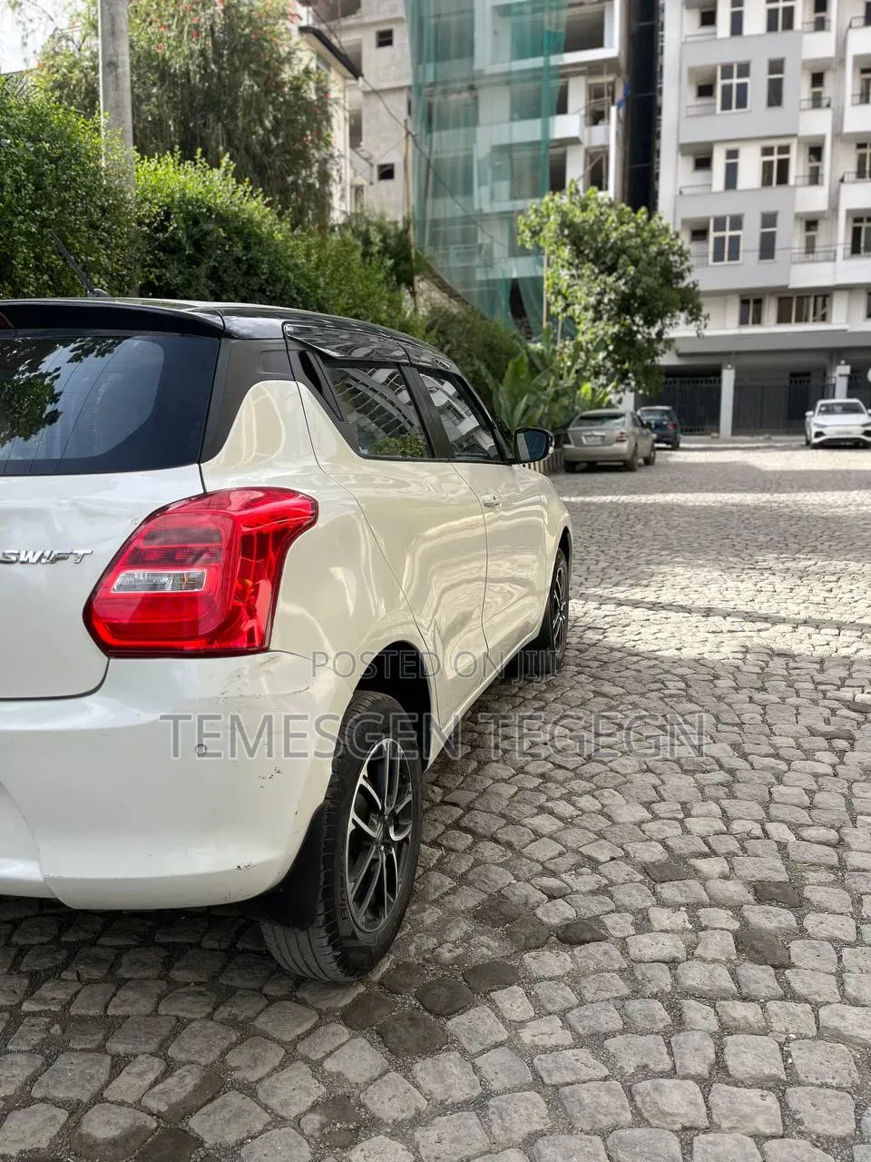 Suzuki Swift 2022 White