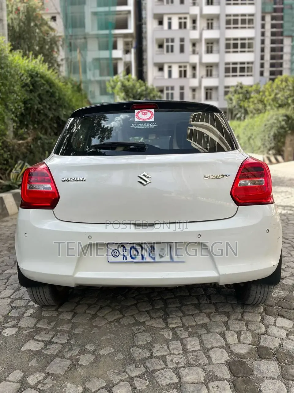 Suzuki Swift 2022 White