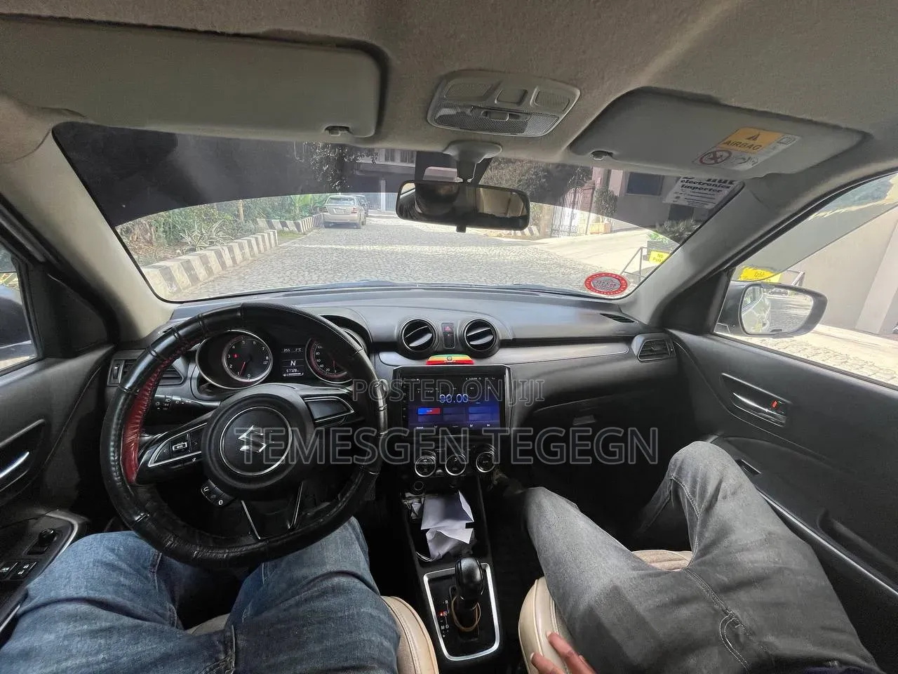 Suzuki Swift 2022 White