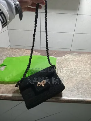 የሴቶች ቦርሳ ቀለል ያለ ለመያዝ ሚመች ይዘዙን