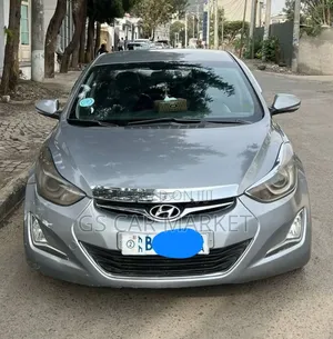 Hyundai Avante 2015 Silver