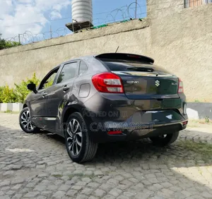 Suzuki Baleno 2022 Gray