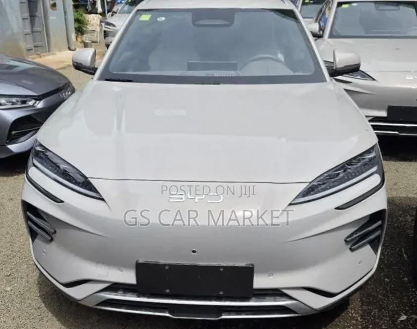 New BYD Song Plus 2025 Beige