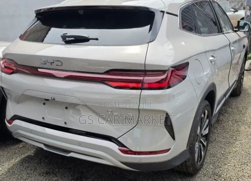 New BYD Song Plus 2025 Beige