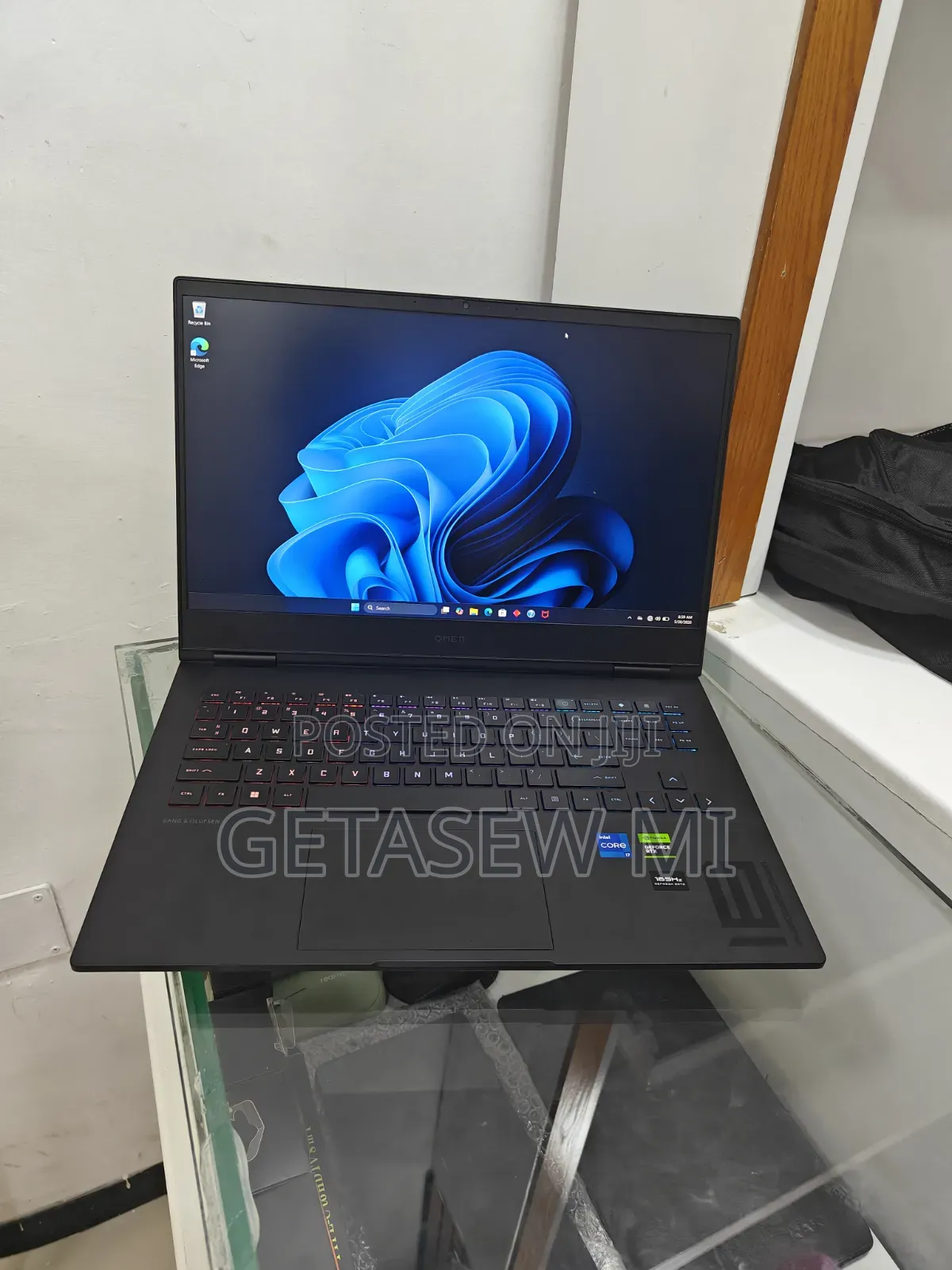 New Laptop HP Omen 16 16GB Intel Core i7 SSD 1T